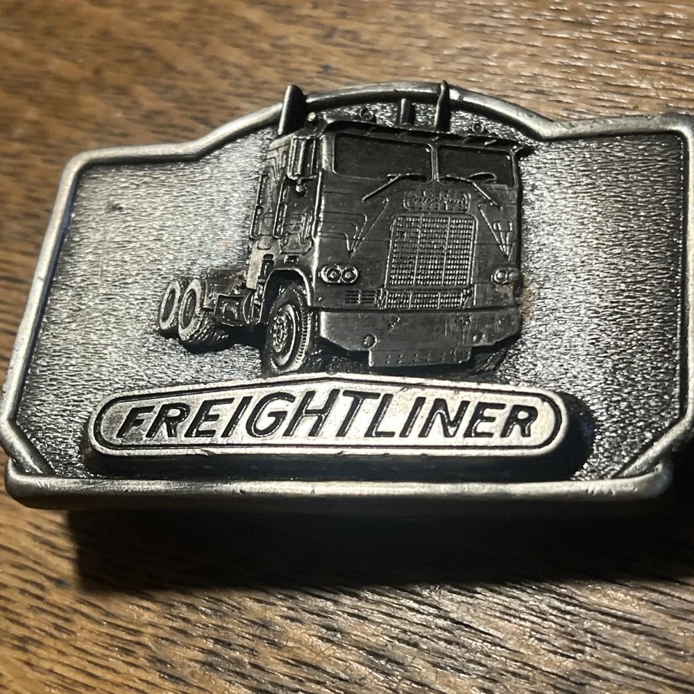 Vintage 1978 FREIGHTLINER #A-41 Metal Belt Buckle Heavy Duty Tonkin Inc Trucking
